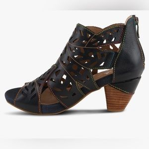 Spring Step L'Artiste Women's Icon black Sandals , platform/wedge. Size 9